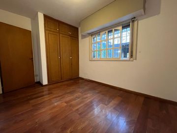 Casa en Zona Sur - 3 dormitorios - Cochera - Patio - Apta crédito.