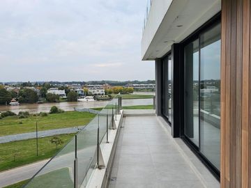 Venta departamento 4 ambientes al rio Vilago Nordelta