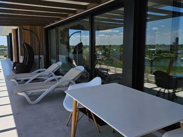 Venta departamento 4 ambientes al rio Vilago Nordelta