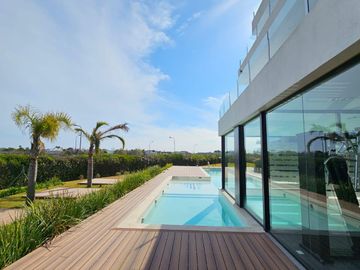 Venta departamento 4 ambientes al rio Vilago Nordelta