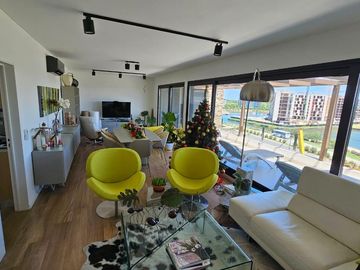 Venta departamento 4 ambientes al rio Vilago Nordelta