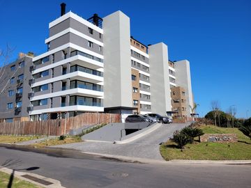 Venta departamento 4 ambientes al rio Vilago Nordelta