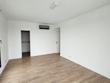 Venta departamento 4 ambientes al rio Vilago Nordelta