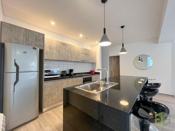 Casa en Venta. Cuatro Dormitorios. Pileta