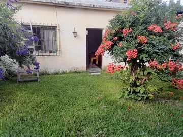 Boulogne - Luminoso PH Planta Baja 3 amb con amplio jardín!!