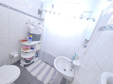 Venta Departamento 4 ambientes con patio- San Cristobal