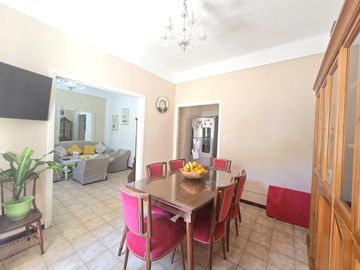 Venta Departamento 4 ambientes con patio- San Cristobal