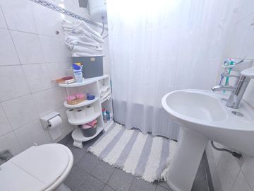 Venta Departamento 4 ambientes con patio- San Cristobal