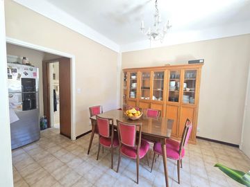 Venta Departamento 4 ambientes con patio- San Cristobal