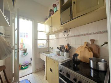 Venta Departamento 4 ambientes con patio- San Cristobal