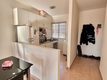 Departamento de 3 ambientes en venta en  Caballito