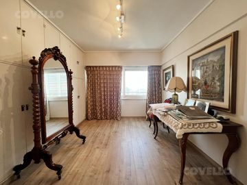 Venta piso de 7 ambientes con 3 cocheras - Palermo