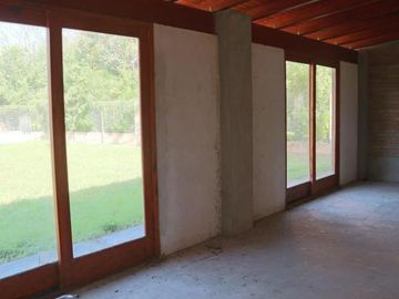 Casa Quinta B° Privado Lomas de Santa Ana