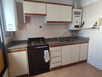 Hermoso Departamento en Corrientes y Luro