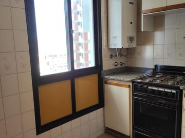 Hermoso Departamento en Corrientes y Luro