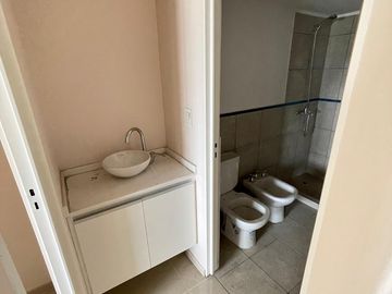 Departamento en Venta de 2 Dormitorios - Barrio Cofico
