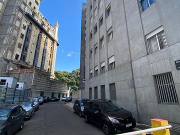Esplendido   220 m2 en venta Edificio Kavanagh