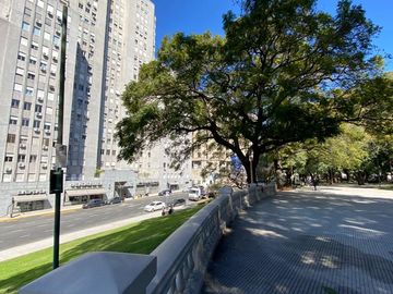 Esplendido   220 m2 en venta Edificio Kavanagh