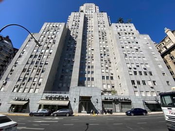 Esplendido   220 m2 en venta Edificio Kavanagh