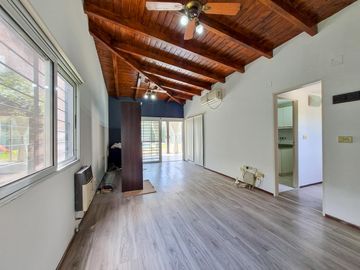 Casa en Venta Jose Hernandez al 2700, Funes.