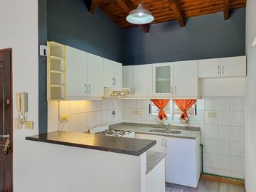 Casa en Venta Jose Hernandez al 2700, Funes.