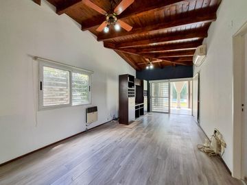 Casa en Venta Jose Hernandez al 2700, Funes.