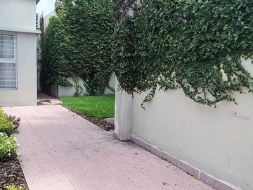 CASA PH AL FRENTE en  Av 31 entre 55 y 56