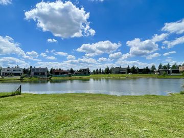 Terreno en Naudir Aguas Privadas al lago