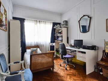 Acepta permuta 3 ambientes con cochera en Recoleta- Alvear 1800