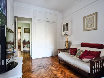 Acepta permuta 3 ambientes con cochera en Recoleta- Alvear 1800