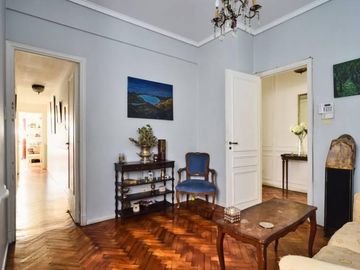 Acepta permuta 3 ambientes con cochera en Recoleta- Alvear 1800
