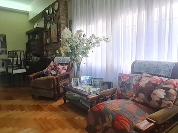 ¡Gran oportunidad! Casa en Florida Mitre, de 4 ambientes con gran jardín-En Venta