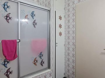 ¡Gran oportunidad! Casa en Florida Mitre, de 4 ambientes con gran jardín-En Venta