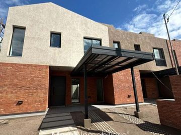 Dúplex en venta VERBENAS MANANTIALES  |  3 dormitorios