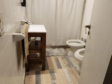 DEPARTAMENTO  4 AMB , MUY LUMINOSO!! APTO CREDITO! APTO PROFESIONAL!