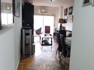 DEPARTAMENTO  4 AMB , MUY LUMINOSO!! APTO CREDITO! APTO PROFESIONAL!