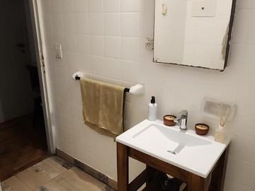 DEPARTAMENTO  4 AMB , MUY LUMINOSO!! APTO CREDITO! APTO PROFESIONAL!