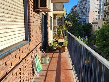DEPARTAMENTO  4 AMB , MUY LUMINOSO!! APTO CREDITO! APTO PROFESIONAL!