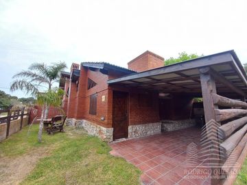 Hermosa Cabaña tipo chalet  en Nueva Atlantis a metros del mar!!
