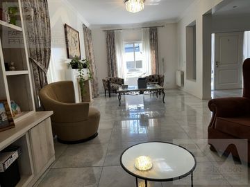 Casa en  venta Country Campos de Alvarez