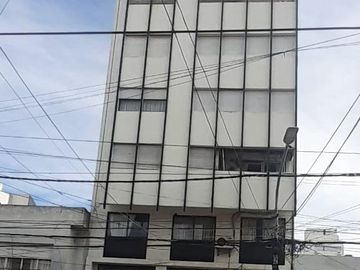Departamento en pleno centro de Banfield