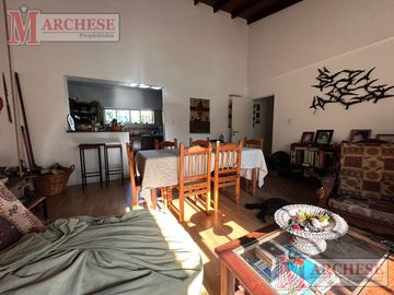 CHALET EN VENTA -Castelar