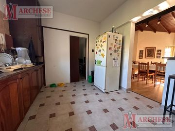 CHALET EN VENTA -Castelar