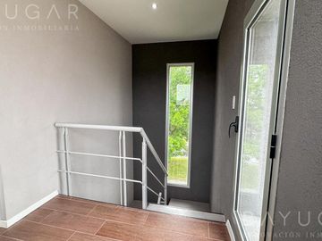 Casa en Venta  - Barrio El Cantón - Puertos / Escobar Pilar - PERMUTA!