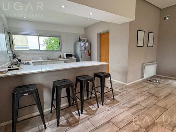 Casa en Venta  - Barrio El Cantón - Puertos / Escobar Pilar - PERMUTA!