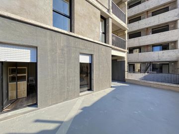 Venta Departamento Semipiso Tres Dormitorios A Estrenar. Lourdes