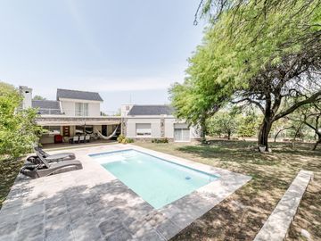 Casa a la venta en El Bosque