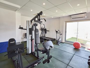 Venta Departamento 5 Ambientes 4 habitaciones en suite a estrenar  con cochera - Caballito