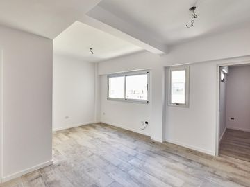 Venta Departamento 5 Ambientes 4 habitaciones en suite a estrenar  con cochera - Caballito