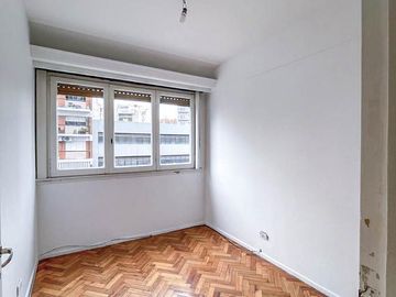 Venta CON RENTA departamento 4 ambientes zona Cid Campeador Villa Crespo Caballito Parque Centenario